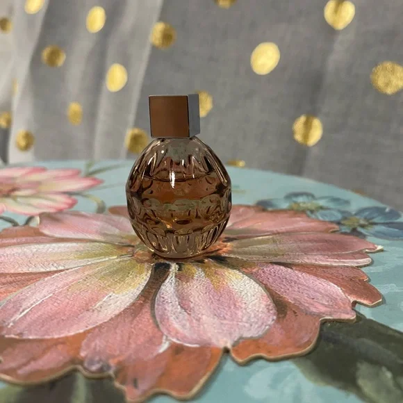 Jimmy Choo Mini EDP Splash for Women
0.15 fl oz - Picture 6 of 11